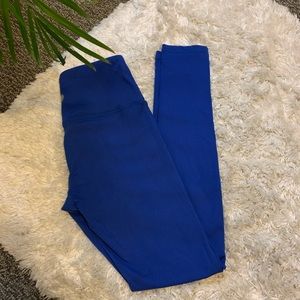 Blue workout leggings